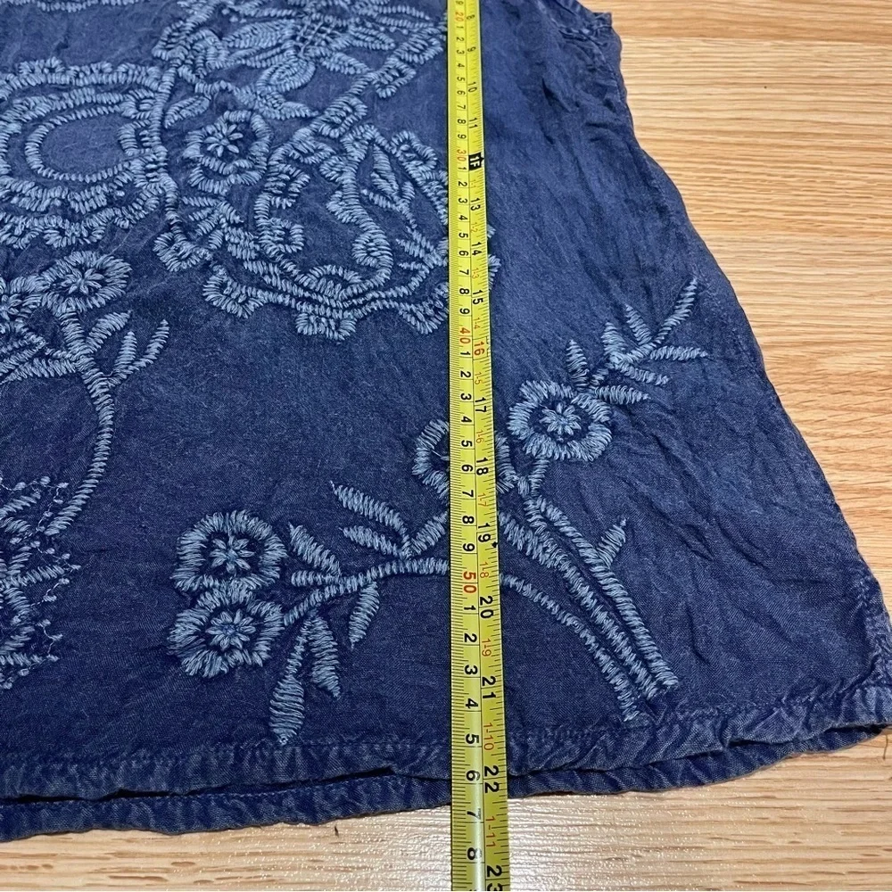 2/$25 Luna Moon Buckle Blue Chambray Denim Floral Boho Bohemian Western Tank Top - Picture 13 of 14